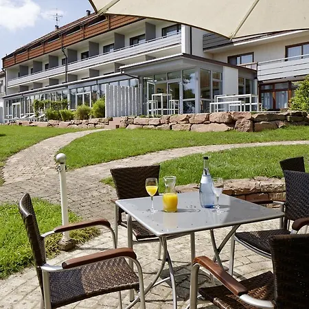 호텔 Naturkulturhotel Stumpf 4*