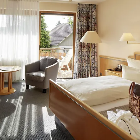 Naturkulturhotel Stumpf 호텔 4*