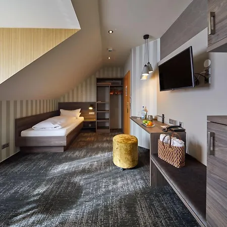 호텔 Naturkulturhotel Stumpf 4*