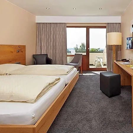 Naturkulturhotel Stumpf فندق 4*