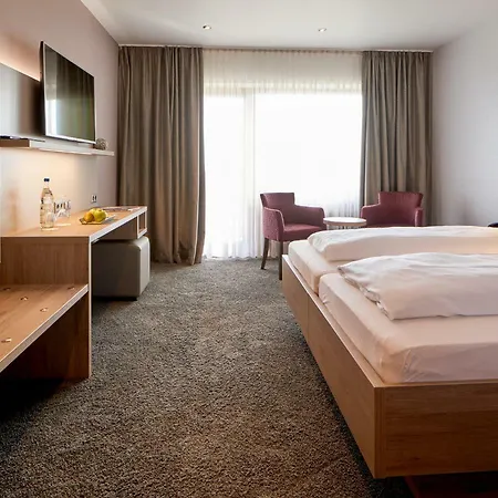 Naturkulturhotel Stumpf فندق 4*